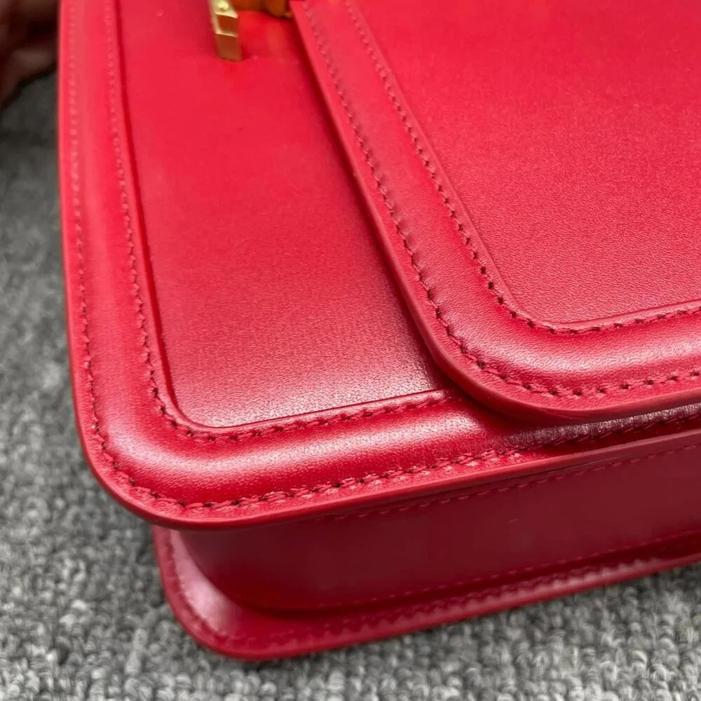 100% Authentic Yves Saint Laurent Leather Shoulder Bag - Picture 9 of 16